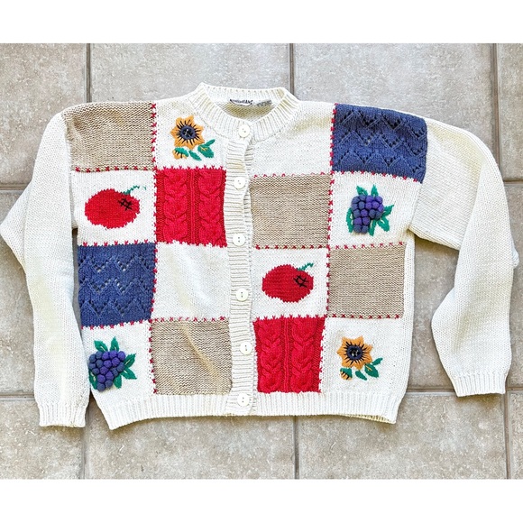 Vintage Knitted Patchwork Cardigan Women’s Red White Blue Fruits Sunflower Large - Picture 3 of 12